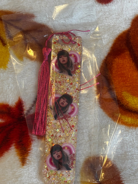 Music artist bookmark